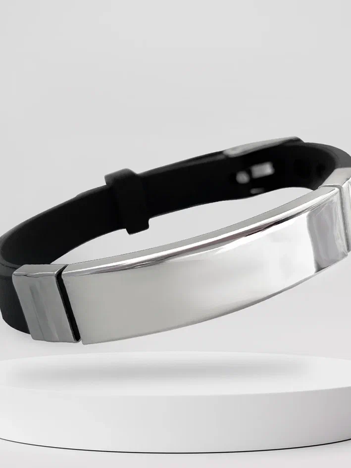 Браслет c логотипом